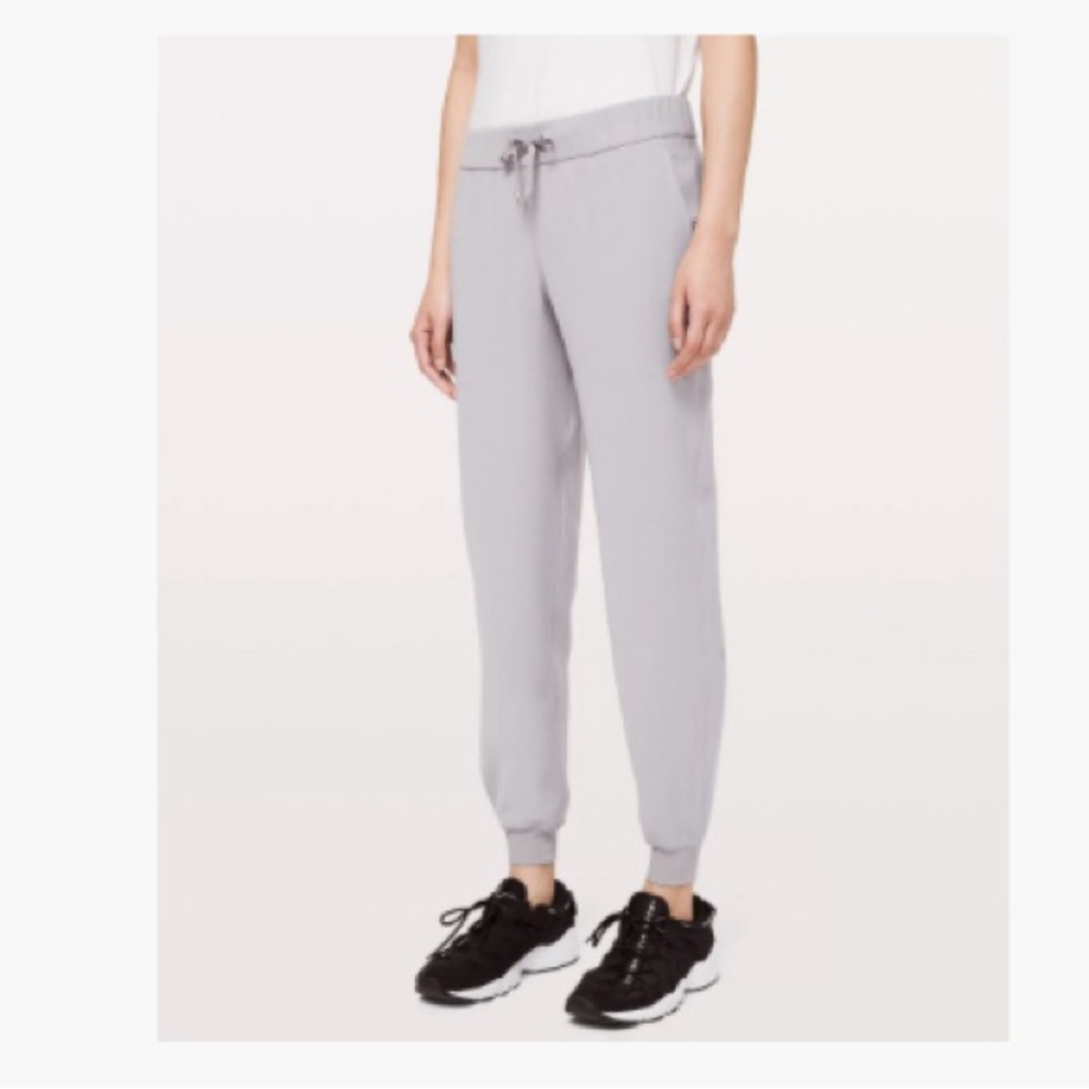 Lululemon joggers - 
ON THE FLY JOGGER 28" *WOVEN size 12